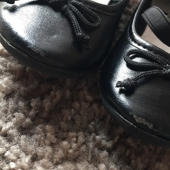 Black flats - Picture 2 of 3